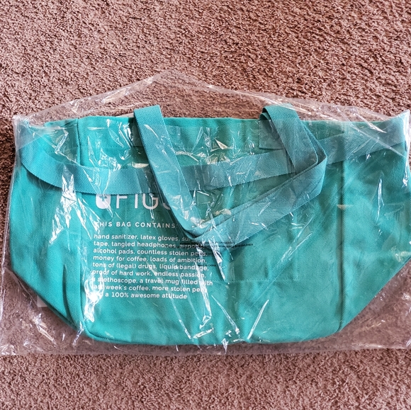 FIGS Surgical Green Canvas Tote - Picture 5 of 11